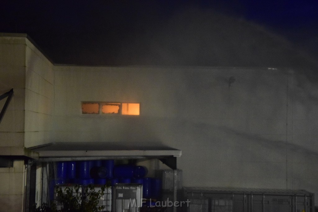 Grossbrand Halle Troisdorf Kriegsdorf Junkersring P490.JPG - Miklos Laubert